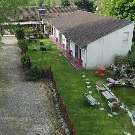 Les Garennes Bed & Breakfast Favieres  Ngoại thất bức ảnh