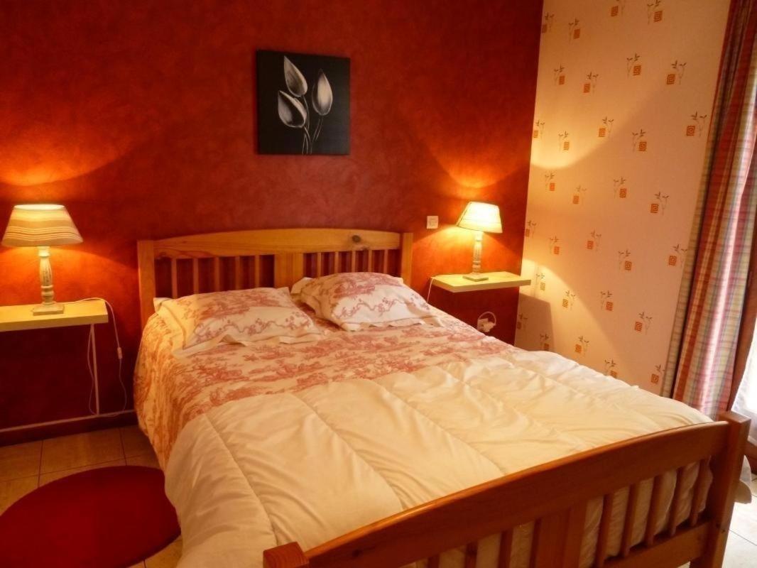 Les Garennes Bed & Breakfast Favieres  Ngoại thất bức ảnh